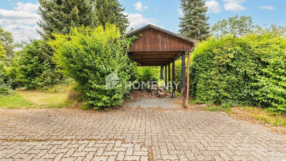 Mehrfamilienhaus mit 3 WE und großem Grundstück & Nebengebäude - perfekt für Familien oder Anleger 1 zimmer