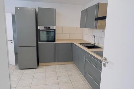 Wohnung Edemissen - 2 Zimmer, 75 m&sup2;, 900&euro; | Angebot:26226914