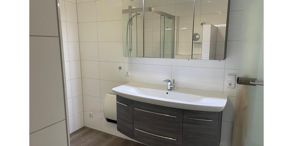 Etagenwohnung Braunschweig Timmerlah-Geitelde-Stiddien - 4 Zimmer, 122 m&sup2;, 280.000&euro; | Angebot:26035241