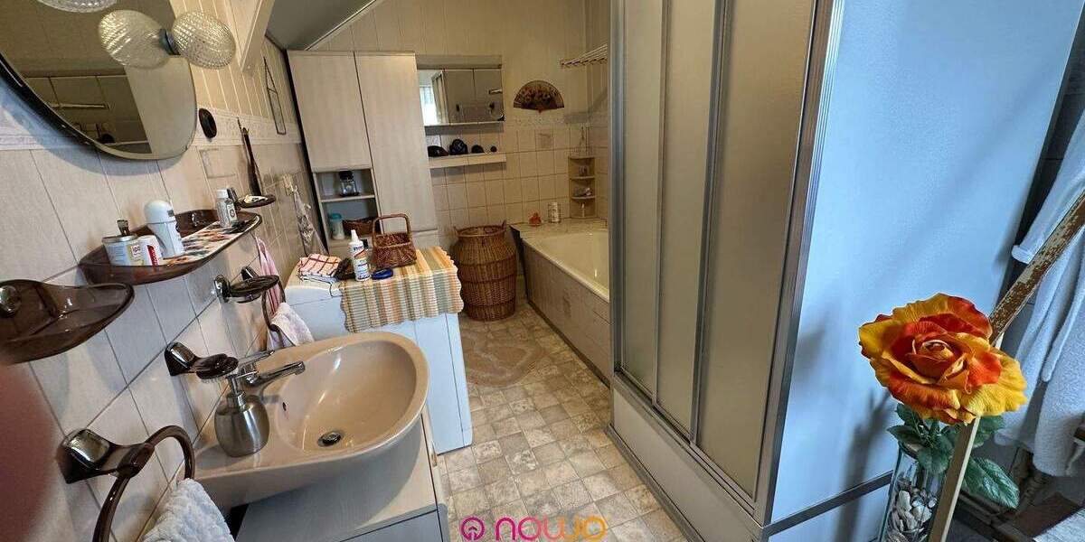 Mehrfamilienhaus, Wohnhaus Wolfenbüttel Ahlum - 7 Zimmer, 190 m&sup2;, 225.000&euro; | Angebot:25666834