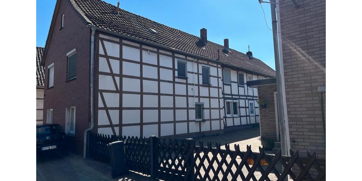 Etagenwohnung Salzgitter Ortschaft Ost - 3 Zimmer, 83 m&sup2;, 90.000&euro; | Angebot:27168760