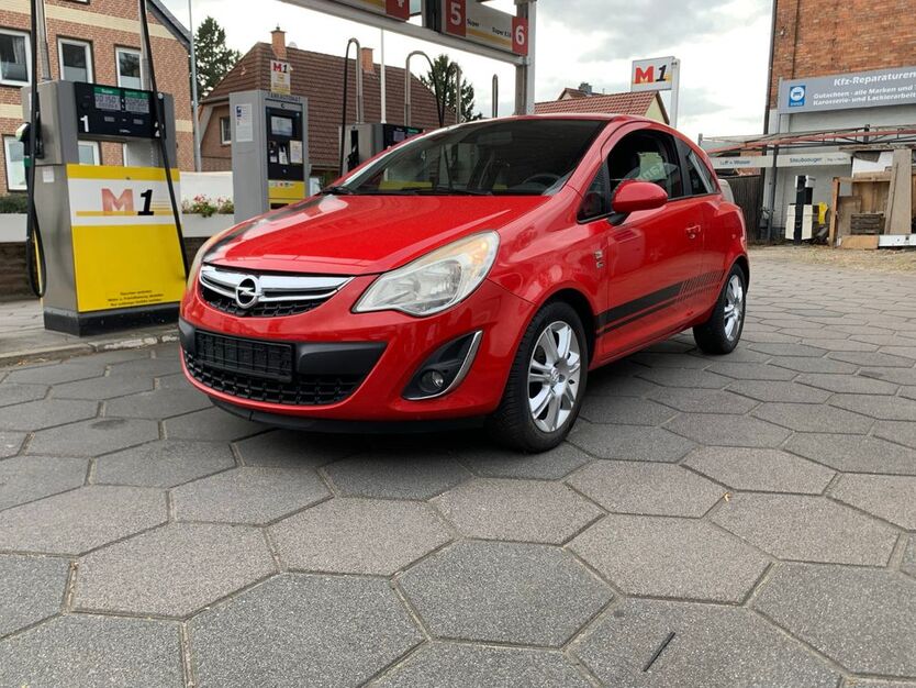 Opel Corsa 169.682 km 2.950 € Algermissen 31191