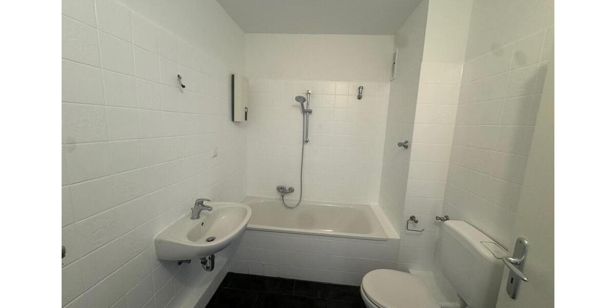 Etagenwohnung Hildesheim Himmelsthür - 3 Zimmer, 75 m&sup2;, 750&euro; | Angebot:24892713