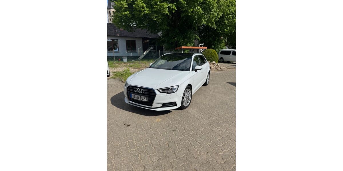 Audi A3 124.900 km 15.900 &euro; Hildesheim 31135