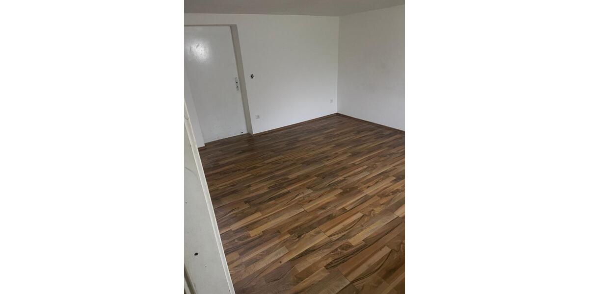 Erdgeschoßwohnung Salzgitter Ortschaft Südost - 3 Zimmer, 85 m&sup2;, 490&euro; | Angebot:26327308