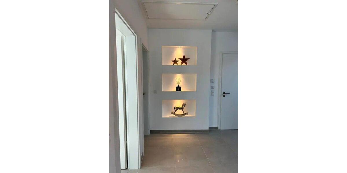 Dachgeschoßwohnung Vechelde - 3 Zimmer, 112 m&sup2;, 1.600&euro; | Angebot:26096543