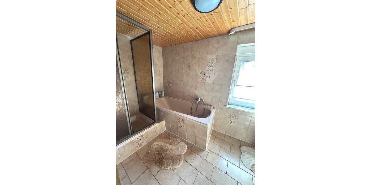 Mehrfamilienhaus, Wohnhaus Bockenem - 6 Zimmer, 163 m&sup2;, 159.000&euro; | Angebot:24780575