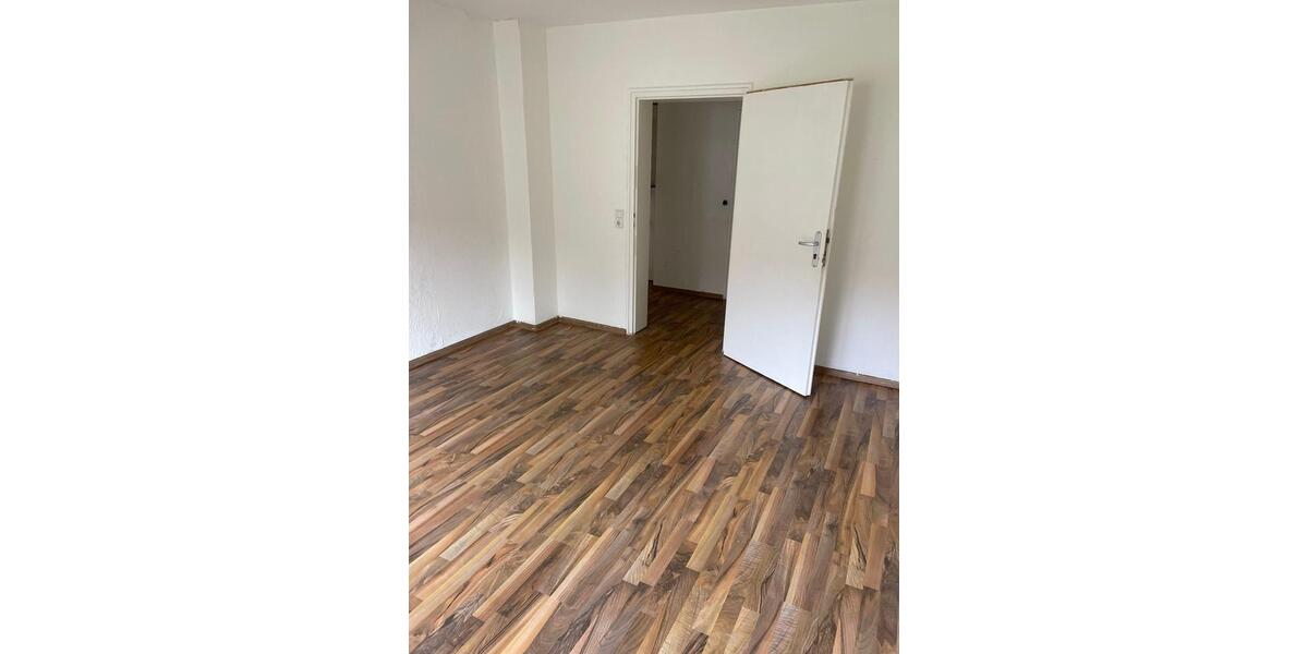Erdgeschoßwohnung Salzgitter Ortschaft Südost - 3 Zimmer, 85 m&sup2;, 490&euro; | Angebot:26327308