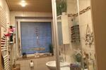 Schöne drei Zimmerwohnung Inklusiv Einbauküche Balkon 8 m lang