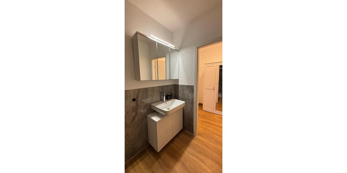 Etagenwohnung Hildesheim Himmelsthür - 1 Zimmer, 48 m&sup2;, 105.000&euro; | Angebot:27168816