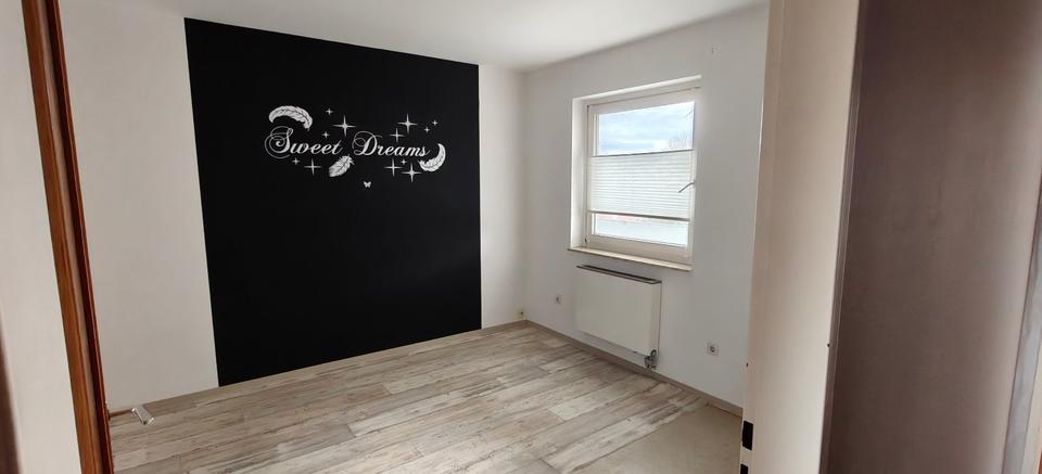 Etagenwohnung Braunschweig Timmerlah-Geitelde-Stiddien - 4 Zimmer, 105 m&sup2;, 199.000&euro; | Angebot:25613122