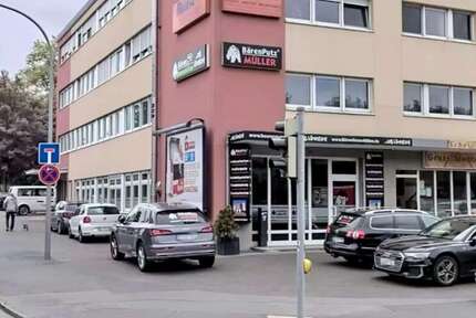Büro in Paderborn 1.215 € 143 m²