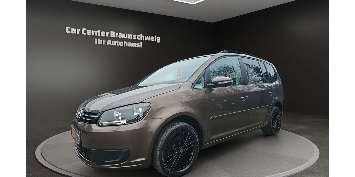 VW Touran 209.500 km 7.999 € Braunschweig 38120
