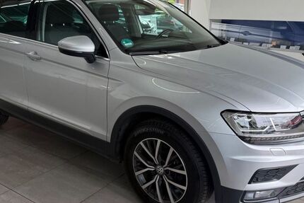 VW Tiguan 125.000 km 17.790 &euro; Braunschweig 38116