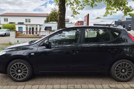 Hyundai i30 150.800 km 1.690 &euro; Salzgitter 38226