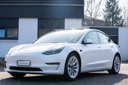 Tesla Model 3 95.000 km 29.800 &euro; Peine 31226