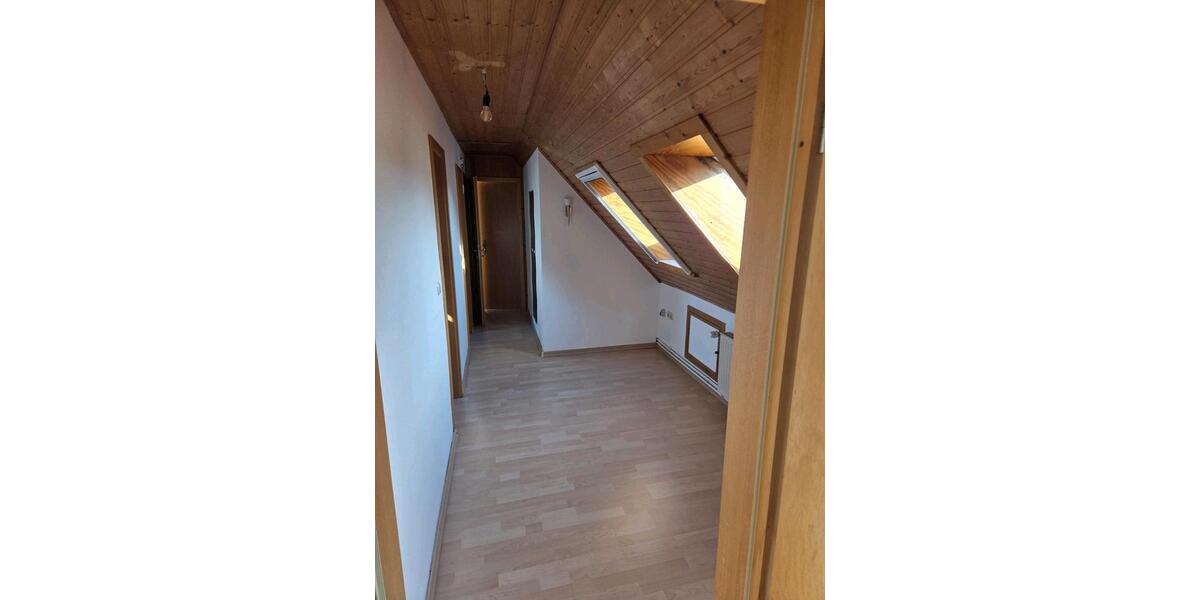 Dachgeschoßwohnung Liebenburg - 1 Zimmer, 45 m&sup2;, 400&euro; | Angebot:26236432