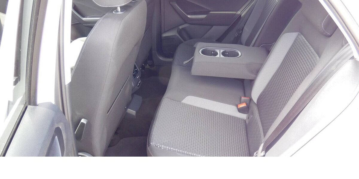 VW T-Roc 1.5 Active Comfortline TSI BMT Navi Klima 21.700 km 21.990 &euro; Vordorf 38533
