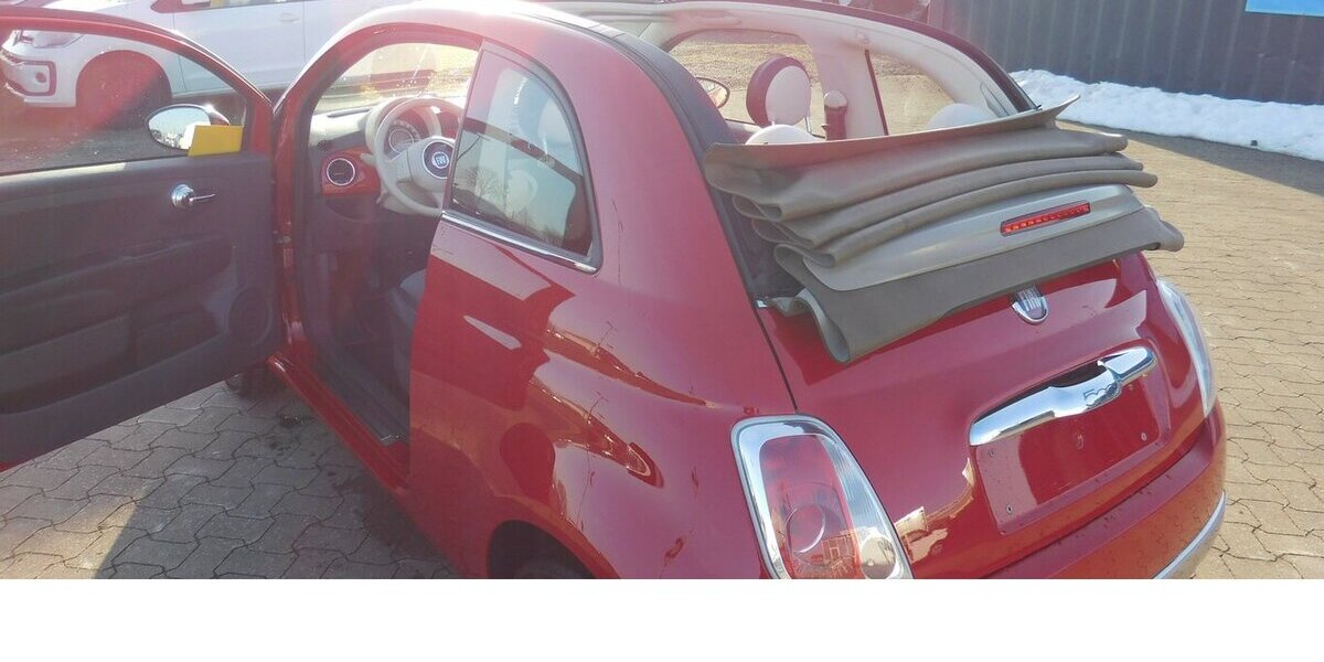 Fiat 500 1.0 Lounge Radio CD 4 Trg Klima Sonnendach 76.800 km 7.390 &euro; Vordorf 38533