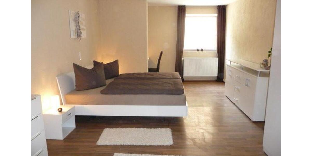 Dachgeschoßwohnung Braunschweig Südstadt- Rautheim- Mascherode - 3 Zimmer, 110 m&sup2;, 950&euro; | Angebot:24685850