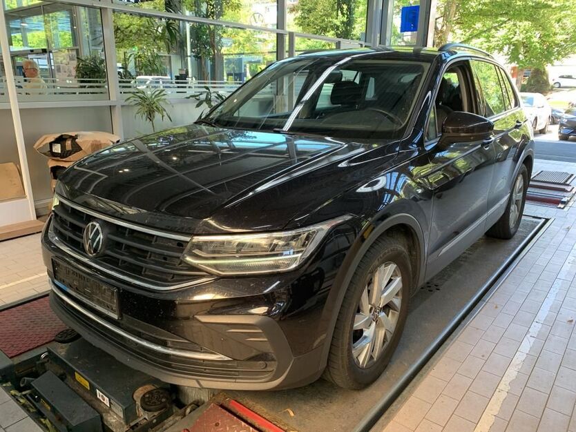 VW Tiguan 199.315 km 18.990 € Vechelde 38159