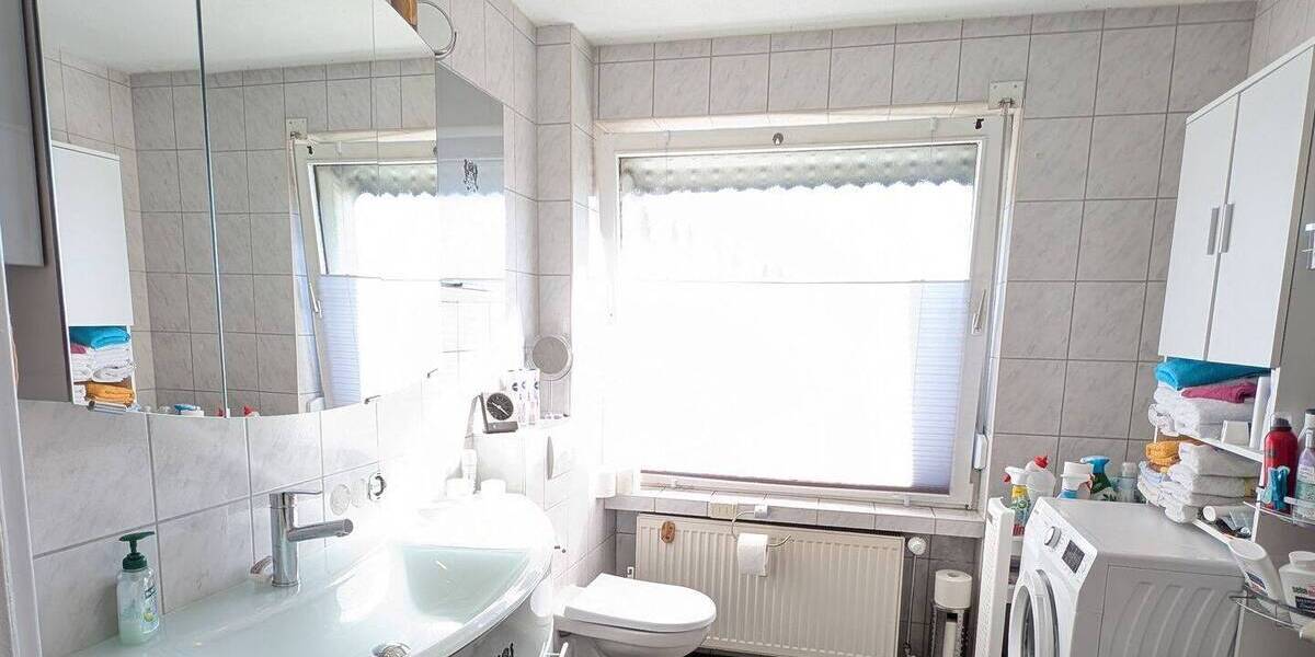 Mehrfamilienhaus, Wohnhaus Salzgitter Sauingen - 7 Zimmer, 240 m&sup2;, 348.000&euro; | Angebot:25865296