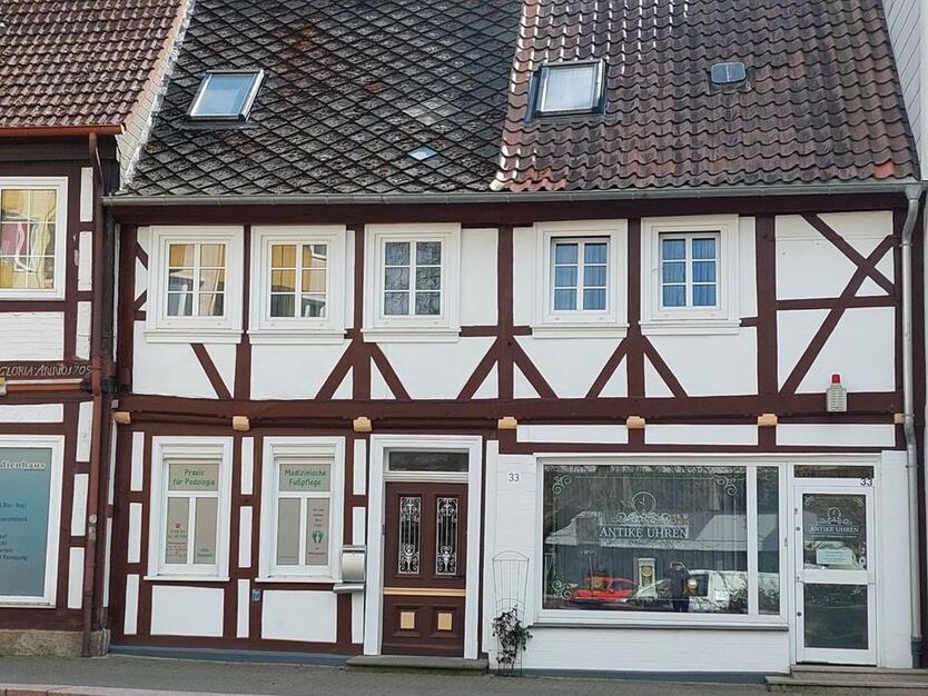 SZ-Bad, zentr. büro od. praxis mit ruhiger (sonnen) terrasse