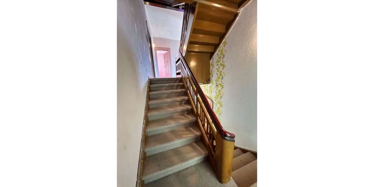 Saniertes Objekt mit großer Scheune 9 zimmer