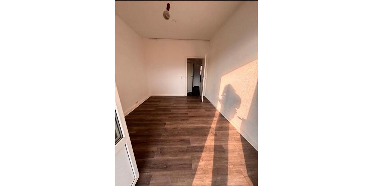 Etagenwohnung Algermissen - 3.5 Zimmer, 90 m&sup2;, 900&euro; | Angebot:26237620