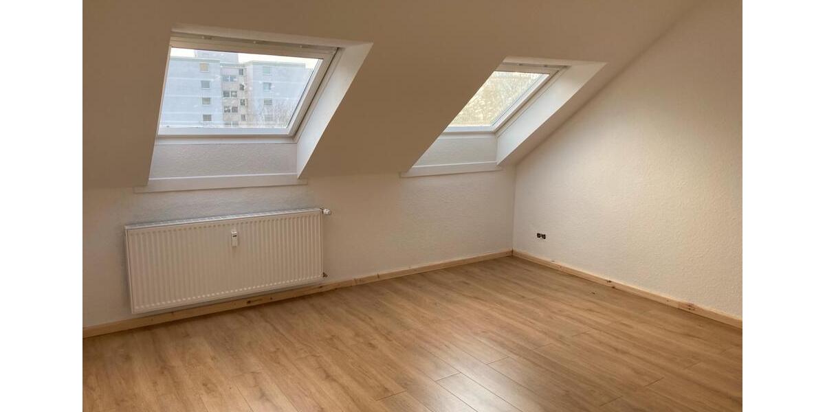 Dachgeschoßwohnung Wolfenbüttel - 2.5 Zimmer, 55 m&sup2;, 99.000&euro; | Angebot:27301057
