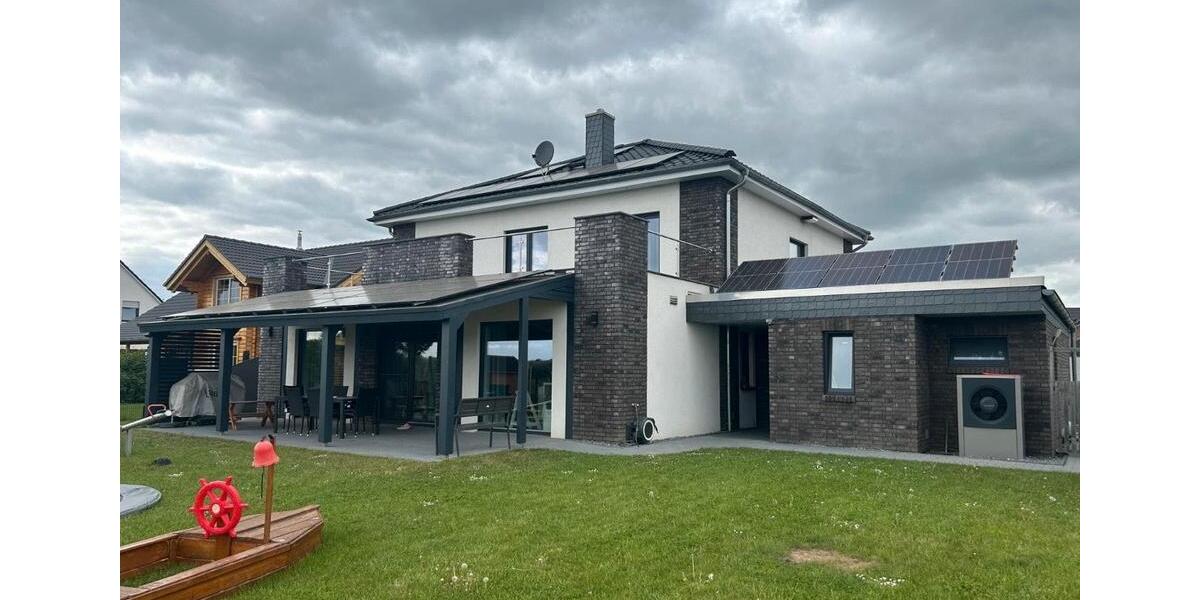 Einfamilienhaus Hohenhameln - 7 Zimmer, 211 m&sup2;, 733.000&euro; | Angebot:26769986