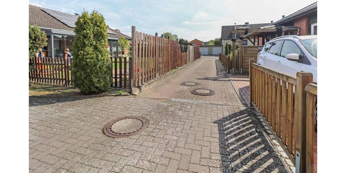 Einfamilienhaus Lengede - 5 Zimmer, 140 m&sup2;, 485.000&euro; | Angebot:26276685