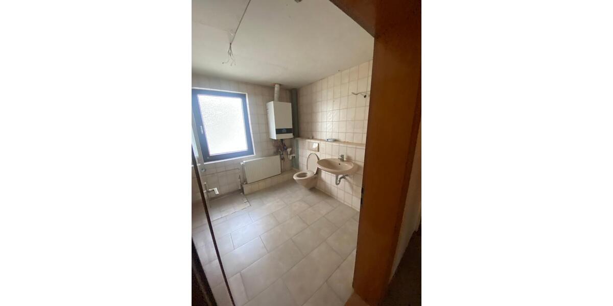 Etagenwohnung Braunschweig Südstadt- Rautheim- Mascherode - 5 Zimmer, 144 m&sup2;, 1.400&euro; | Angebot:25056337