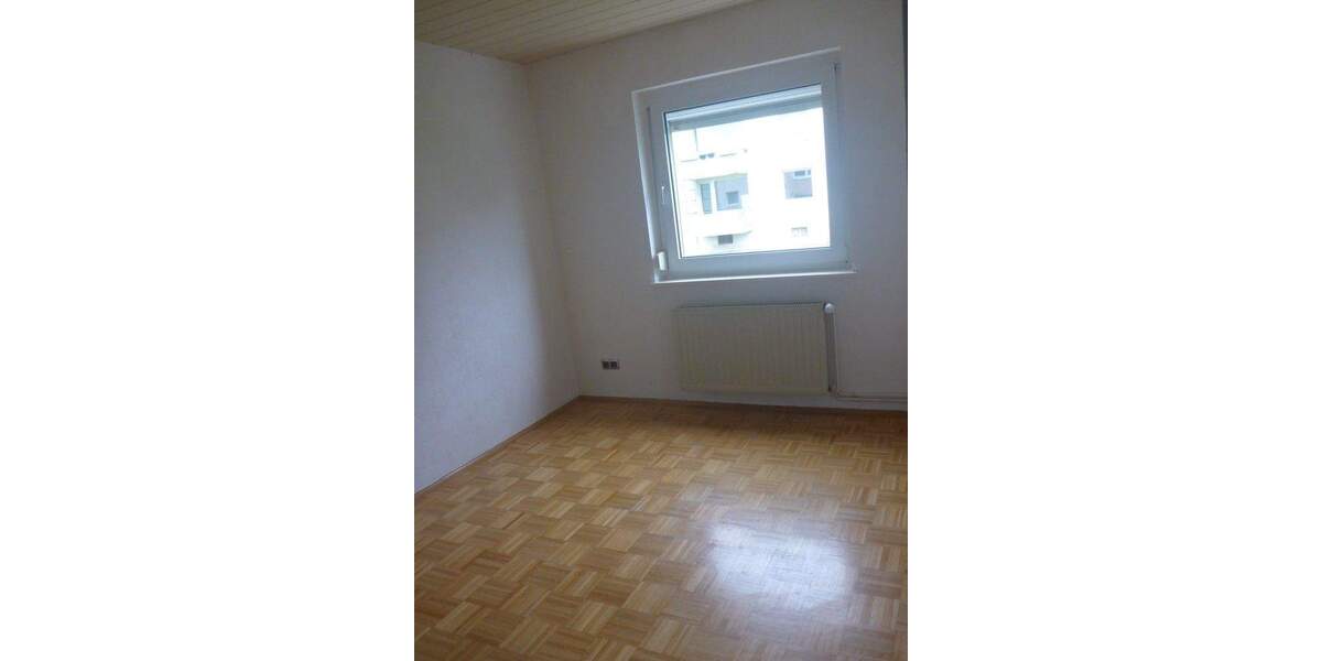 Etagenwohnung Wolfenbüttel / Groß Stöckheim Groß Stöckheim - 3 Zimmer, 67 m&sup2;, 89.000&euro; | Angebot:24219254