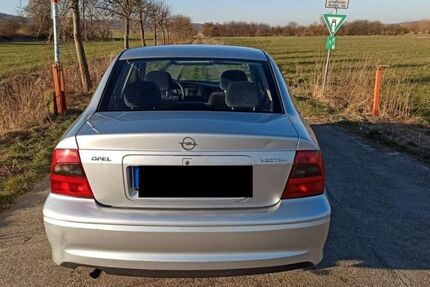 Opel Vectra 78.500 km 2.700 € Peine 31226