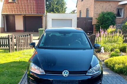 VW Golf 138.000 km 7.500 &euro; Holle 31188