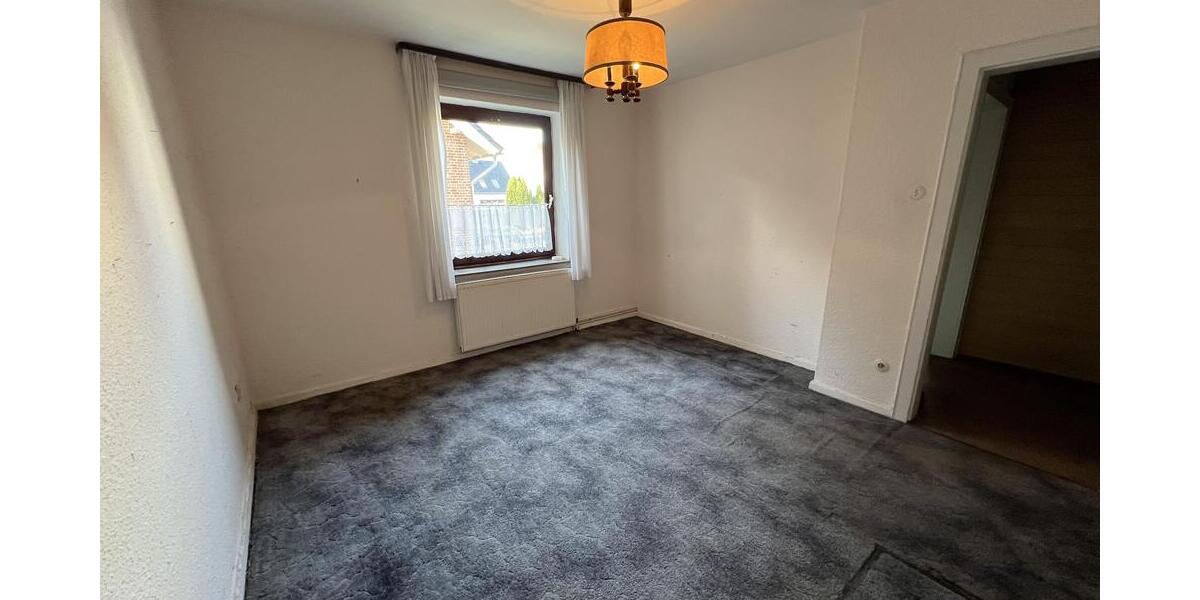 Großzügiges Wohnhaus mit Traumgarten 11 zimmer