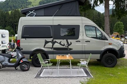 Mercedes-Benz Sprinter 17.500 km 195.000 € Giesen 31180