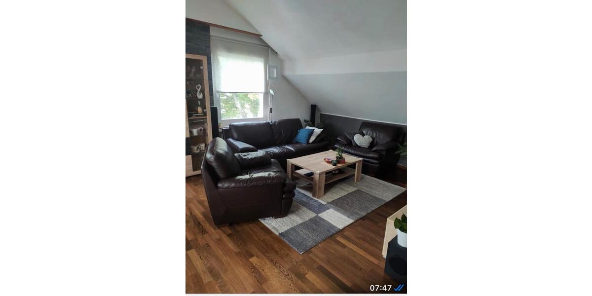 Sehr schöne 3 Zimmer Wohnung mit kamin 3 zimmer