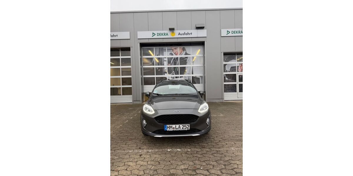 Ford Fiesta 84.300 km 11.500 € Braunschweig 38100
