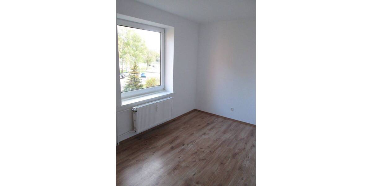 Etagenwohnung Salzgitter Lebenstedt - 3 Zimmer, 62 m&sup2;, 376&euro; | Angebot:26797093