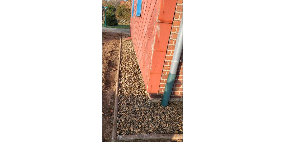 Vermiete Haus mit großem Grundstück 1.700€ Kalt 8 zimmer