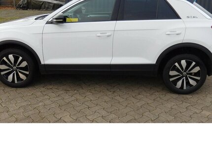 VW T-Roc 1.0 Life Goal TSI BMT Navi Klima Alu 22.400 km 21.990 € Vordorf 38533