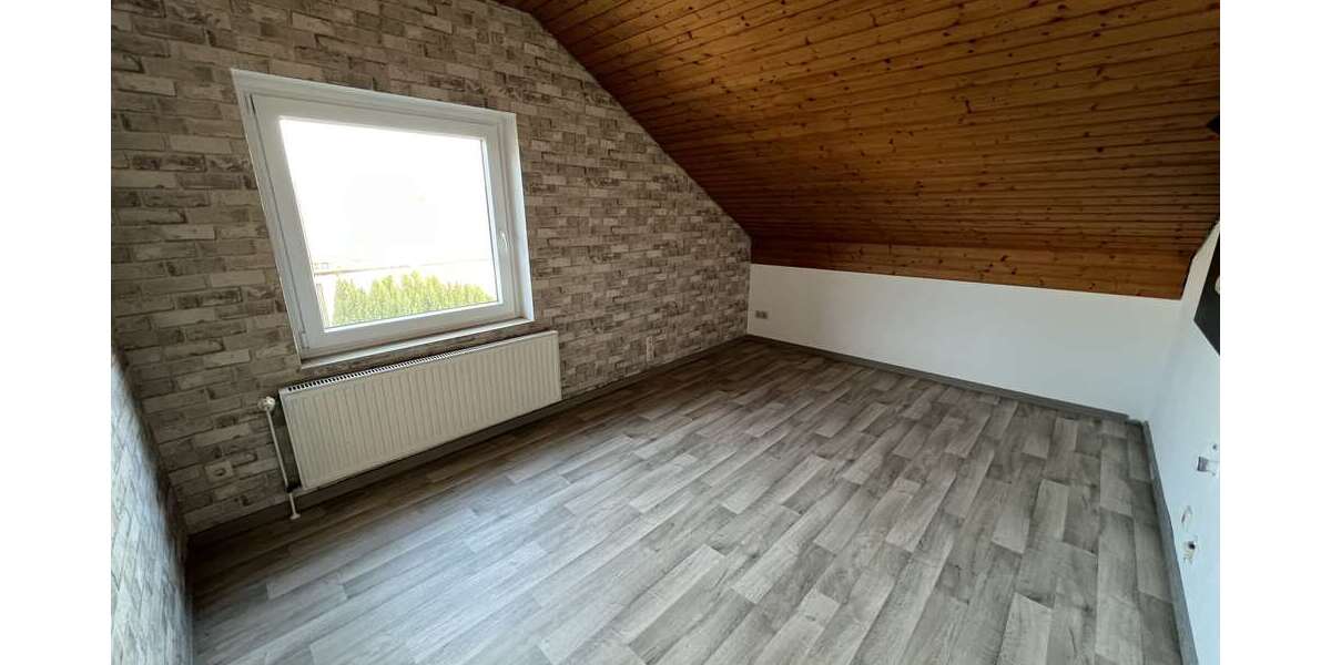 Wohnen und Arbeiten unter einem Dach - Einfamilienhaus Hildesheim Ochtersum | Angebot:23537622