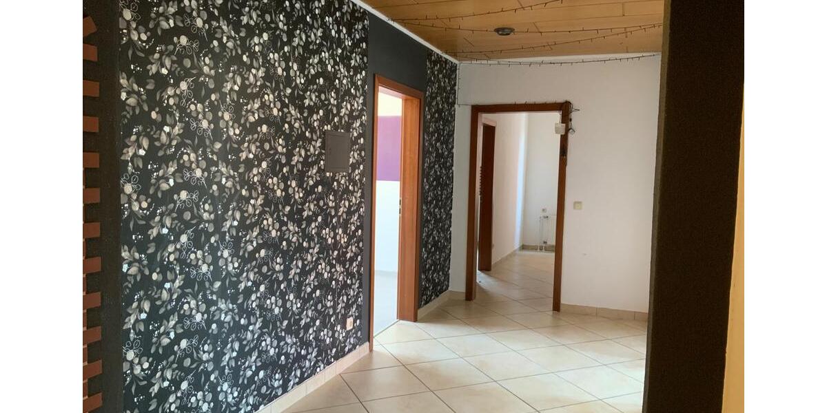 Erdgeschoßwohnung Ilsede Adenstedt - 4 Zimmer, 93 m&sup2;, 790&euro; | Angebot:26212562