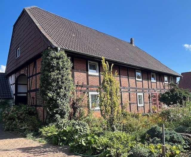 Einfamilienhaus Peine Südstadt - 14 Zimmer, 295 m&sup2;, 379.000&euro; | Angebot:22673432