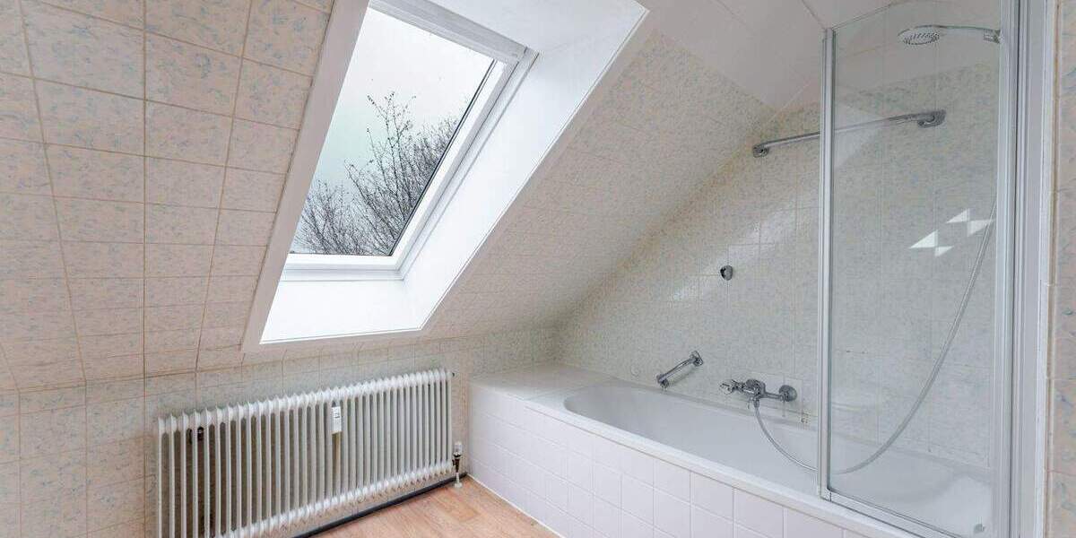 Mehrfamilienhaus, Wohnhaus Diekholzen - 9 Zimmer, 199 m&sup2;, 294.000&euro; | Angebot:25265363