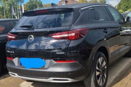 Opel Grandland (X)