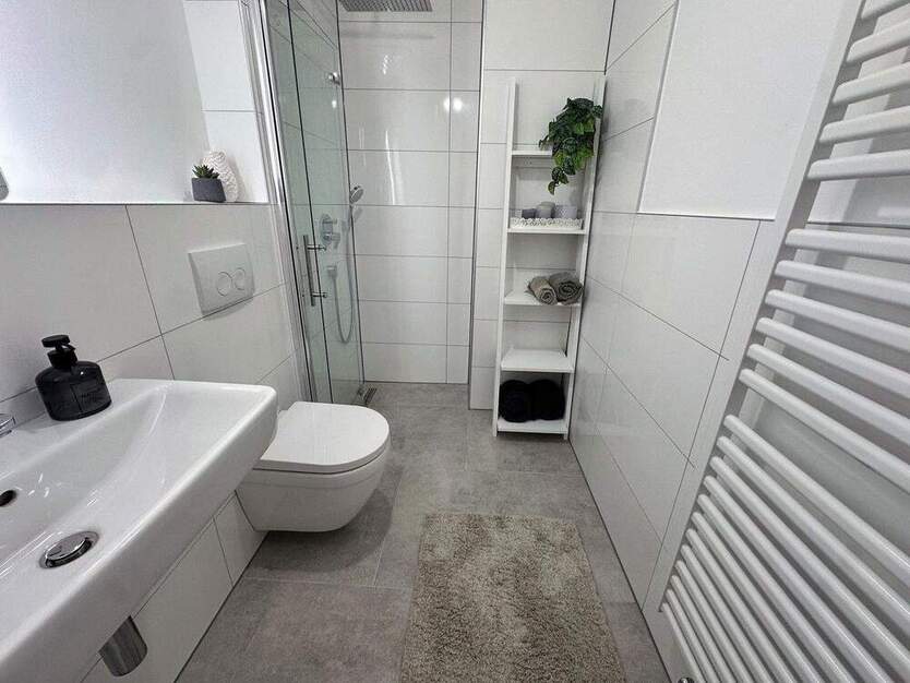 Einziehen & Wohlfühlen - Kernsaniertes Reihenhaus mit Wärmepumpe in Stöckheim 4 zimmer