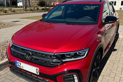 VW T-Roc 9.900 km 29.990 € Salzgitter 38259